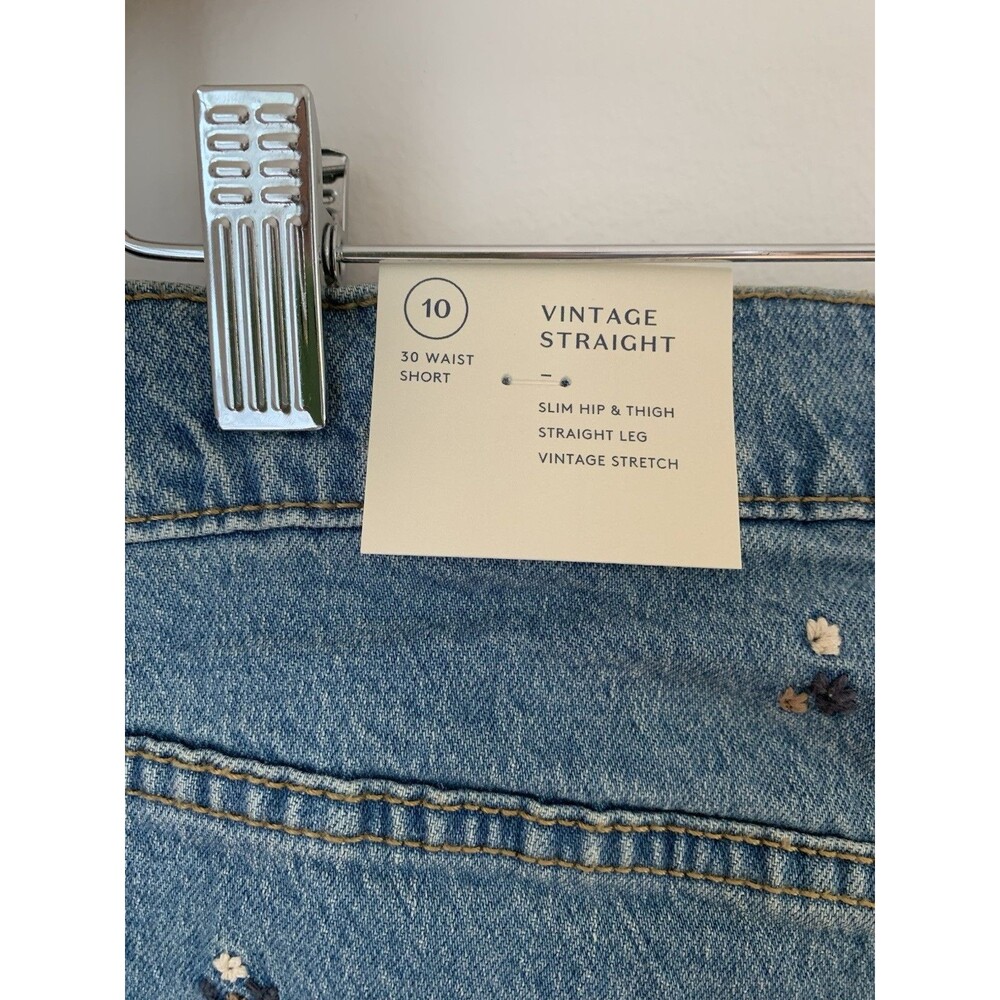 NWT Universal Thread High Waist Vintage Straight Floral Jeans- Size 10 Short - Picture 9 of 13
